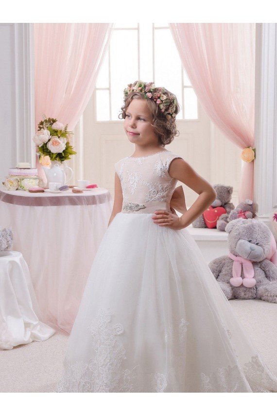 Tulle & Lace V-Back Chapel Train Bateau Neck Ball Gown Flower Girl Dresses Plymouth